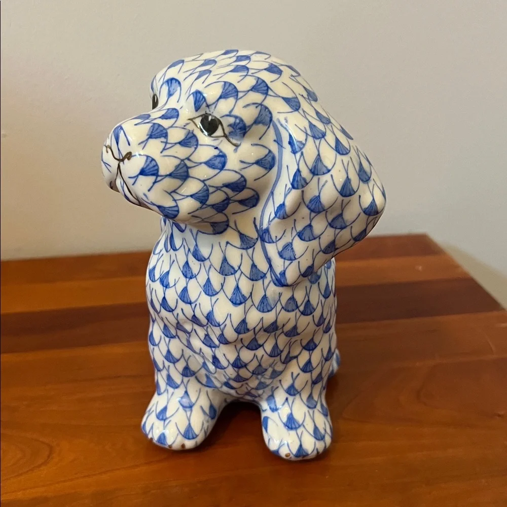 Blue White Fishnet Porcelain Herend Style Dog Vintage Chinoiserie Decor - Picture 2 of 7